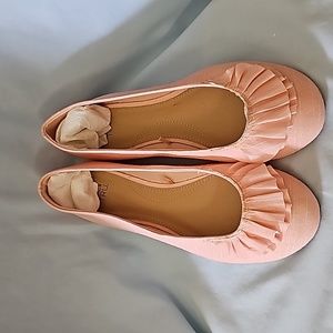 Time/True Pink Flats. Size 8.5